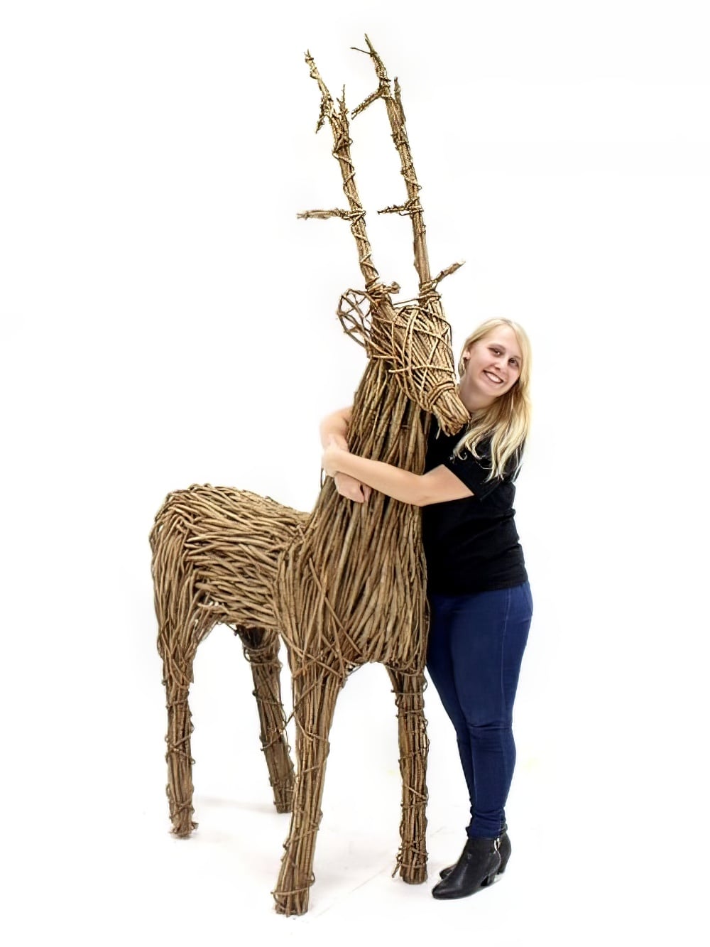 SN1616_Large_Rustic_Wicker_Reindeer_event_prop_hire_0070_DD491_optimised.jpg