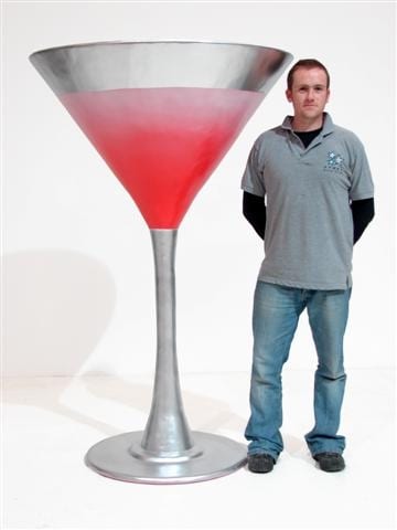 giant_martini_glass_prop_01.jpg