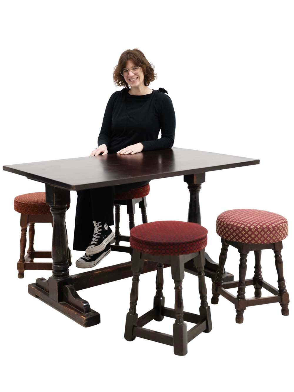 BRT50_Pub Furniture Set - Table & Stools_event_prop_hire_EPH_Creative_256 copy _optimised