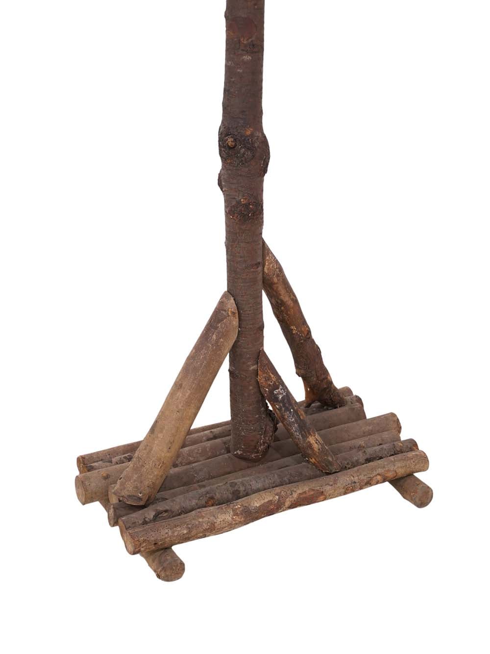 HLW124 _Witches Castle Rustic Sign - Freestanding_event_prop_hire_EPH_Creative_121 copy _optimised