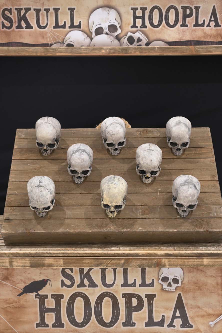 SN9821 _Skull Hoopla Fairground Game (Childrens)_event_prop_hire_EPH_Creative_216 copy _optimised