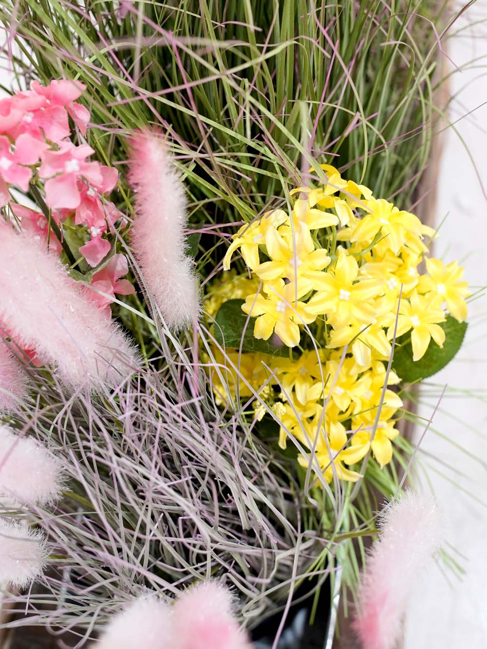 SN10500_Wildflowers in Wicker Trough - Large - Warm Colours_event_prop_hire_EPH_Creative (9) copy _optimised