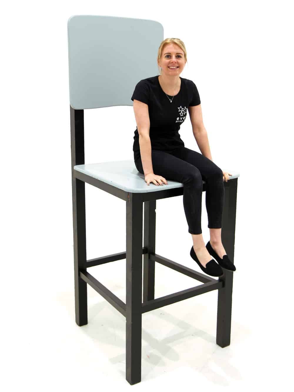 SN1670 Giant School Chair _event_prop_hire_071