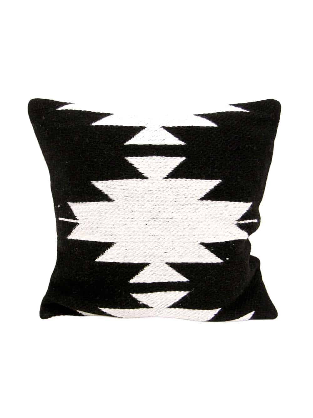 SN13287 _Aztec Cushion - Black & White_event_prop_hire_EPH_Creative_566