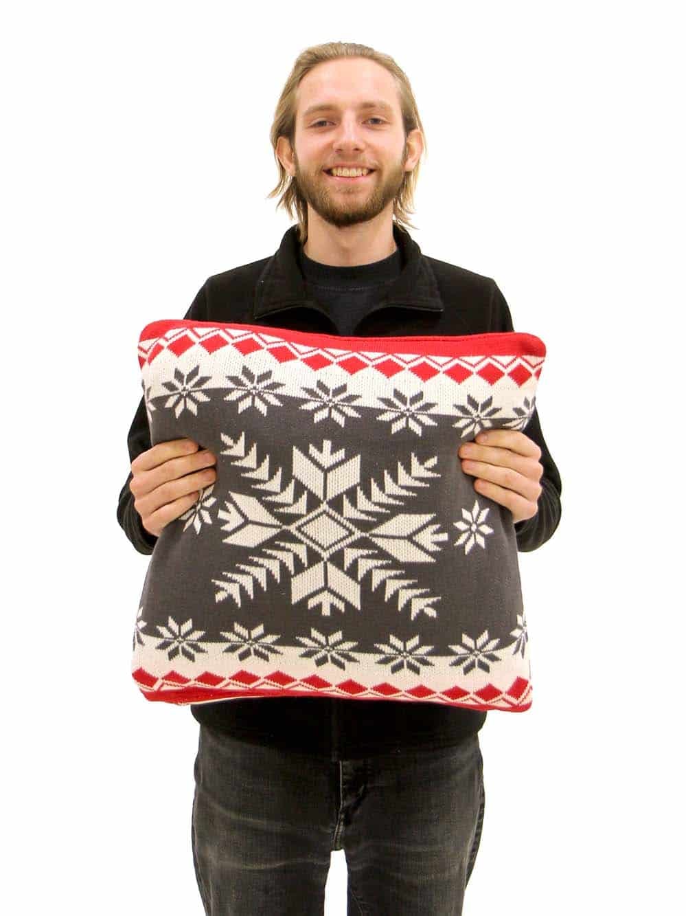 SN13290 _Knitted Fairisle Scandi Cushion - Red & Charcoal_event_prop_hire_EPH_Creative_556