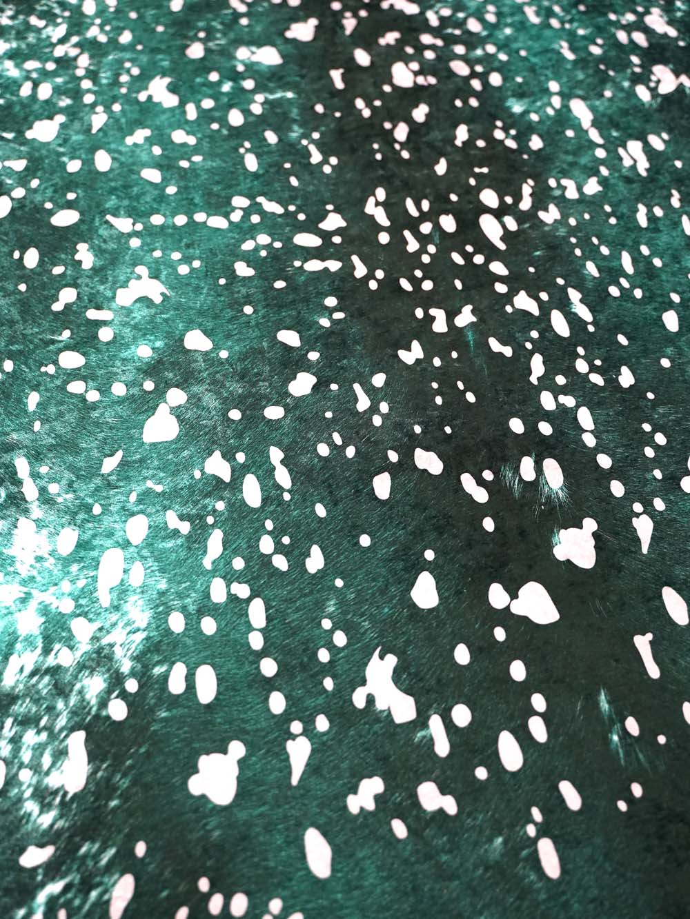 SN13840 _Velvet Faux Cow Hide - Green_event_prop_hire_EPH_Creative_092 _optimised