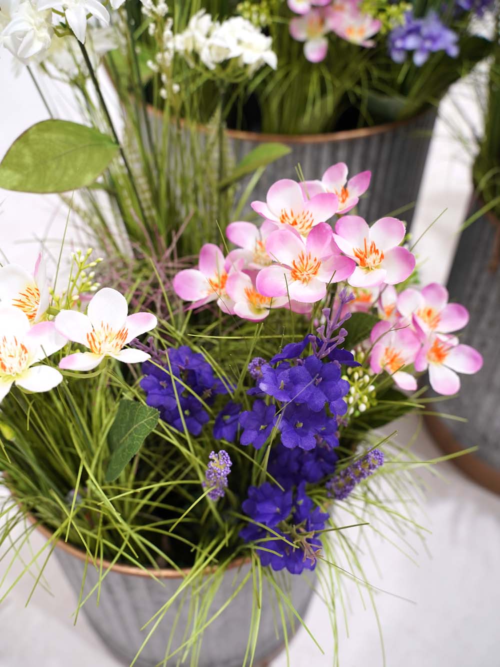 SN14124_Wildflowers in Galvanised Planters - Cool Colours_event_prop_hire_EPH_Creative (9) copy _optimised