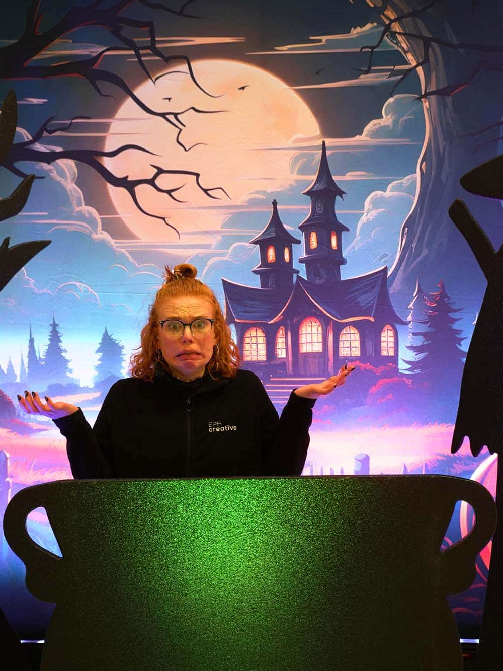 SN14715-_Halloween-Backdrop-Photo-Op-Witchs-House_event_prop_hire_EPH_Creative_179-copy-_optimised