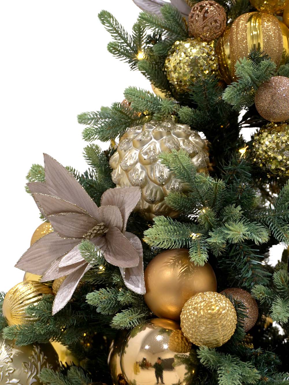 SN14848-_Indoor-Prelit-Dressed-Christmas-Tree-2.1m-Gold-Luxe_event_prop_hire_EPH_Creative_042-copy-_optimised