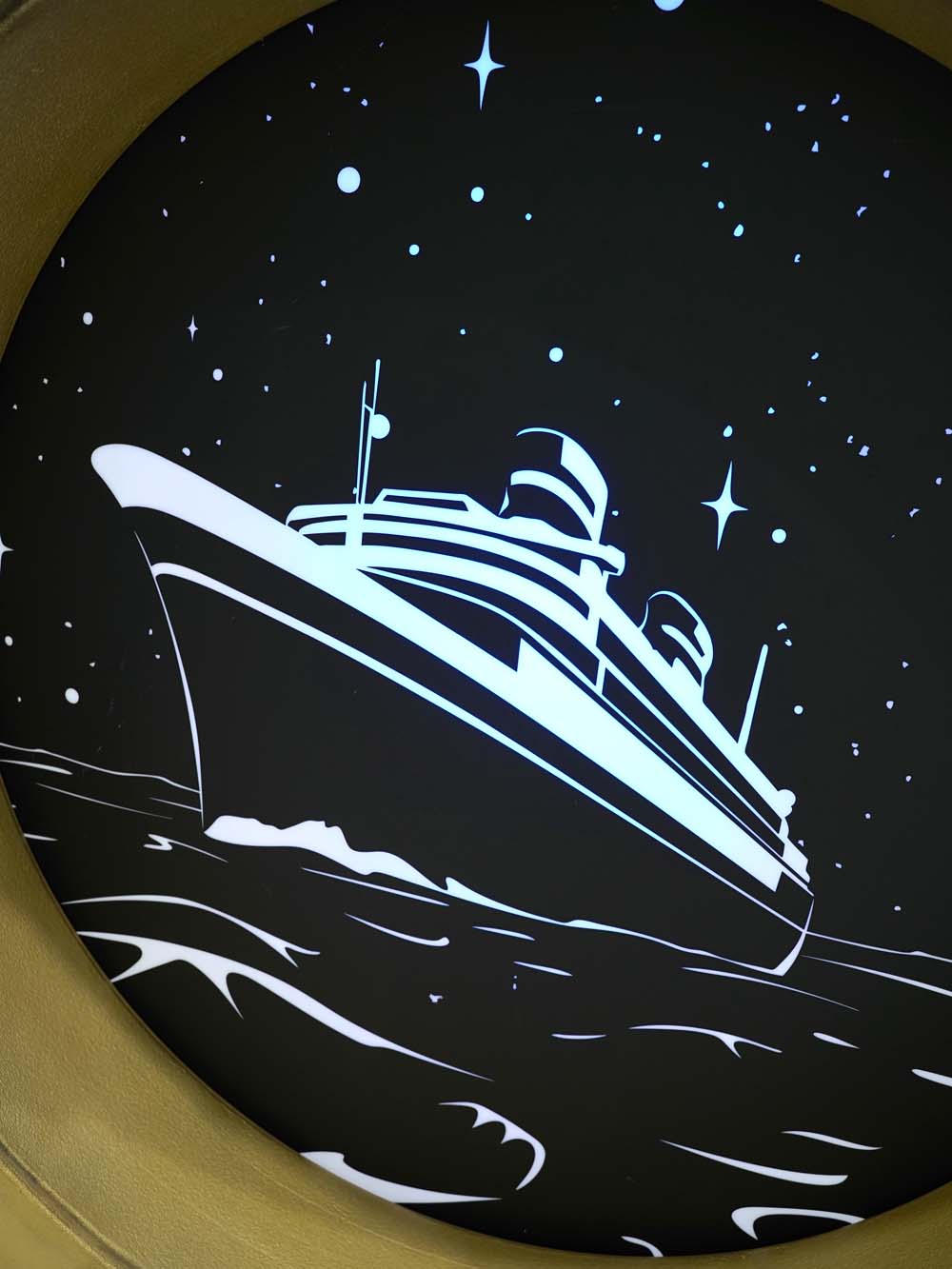 SN0129 _Giant Porthole - Cruise Ship (ATS49)_event_prop_hire_EPH_Creative_018 copy _optimised