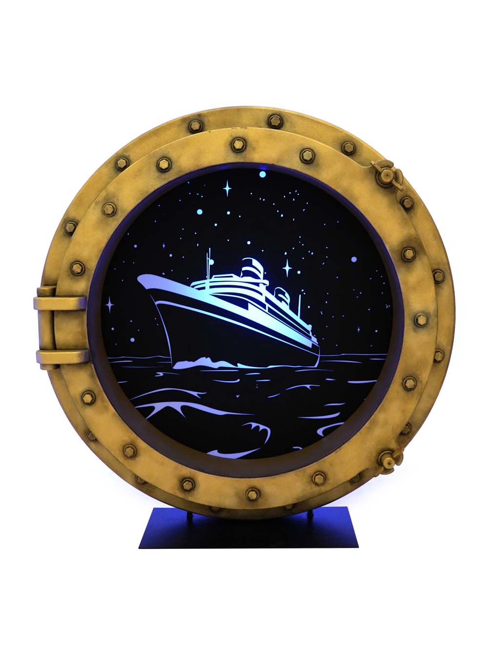 SN0129 _Giant Porthole - Cruise Ship (ATS49)_event_prop_hire_EPH_Creative_025 copy _optimised