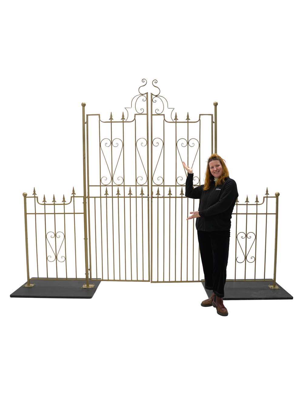 SN14986-_Ornate-Gates-Gold_event_prop_hire_EPH_Creative_180-copy-_optimised
