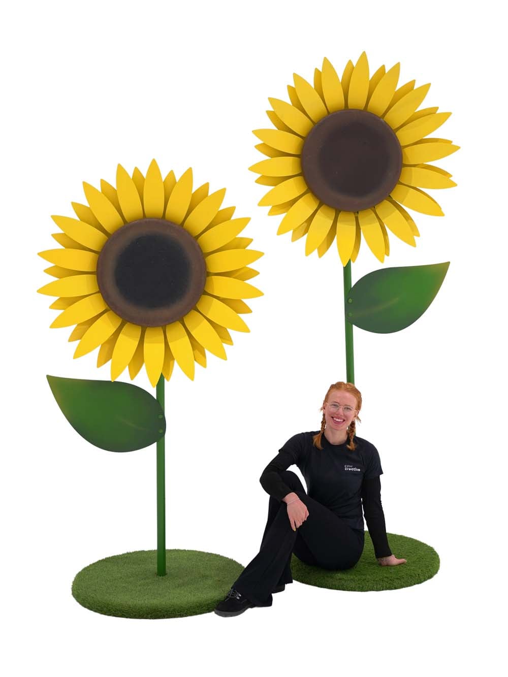 SN14739 _Giant Sunflower - 2m_event_prop_hire_EPH_Creative_025 copy _optimised (1)