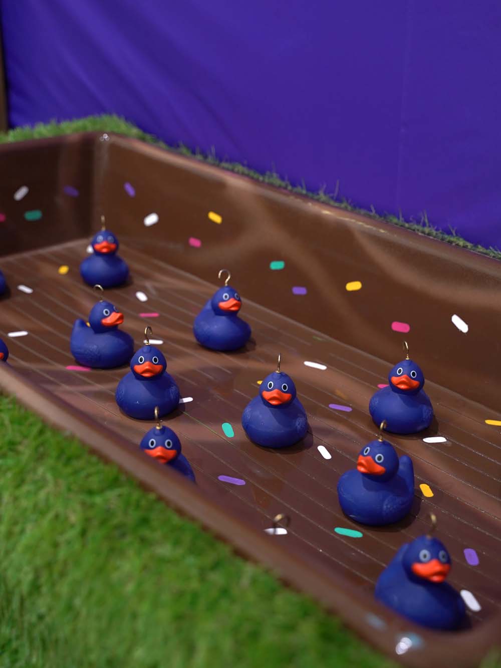 SN15922 _Hook a Duck Fairground Game - Chocolate Factory_event_prop_hire_EPH_Creative_031 copy _optimised