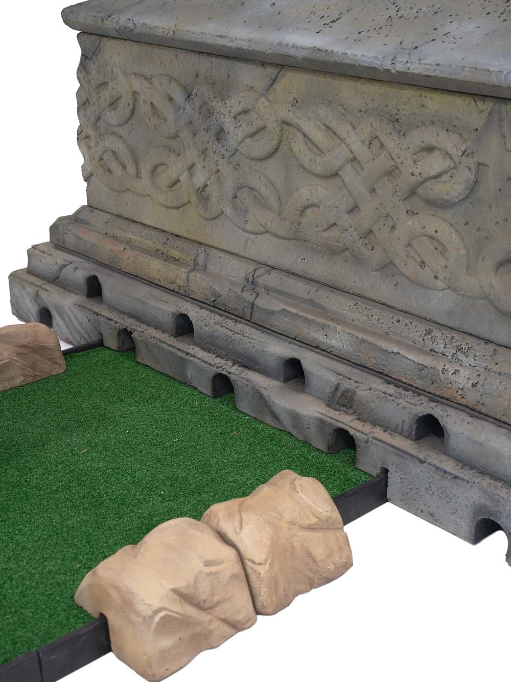 SN7365 _Halloween Golf Course - HOLE H_event_prop_hire_EPH_Creative_466 copy _optimised