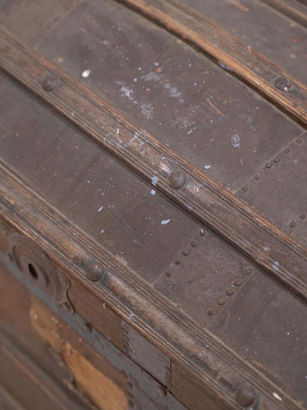 SN16053 _Large Vintage Chest_event_prop_hire_EPH_Creative_409 copy 2 _optimised