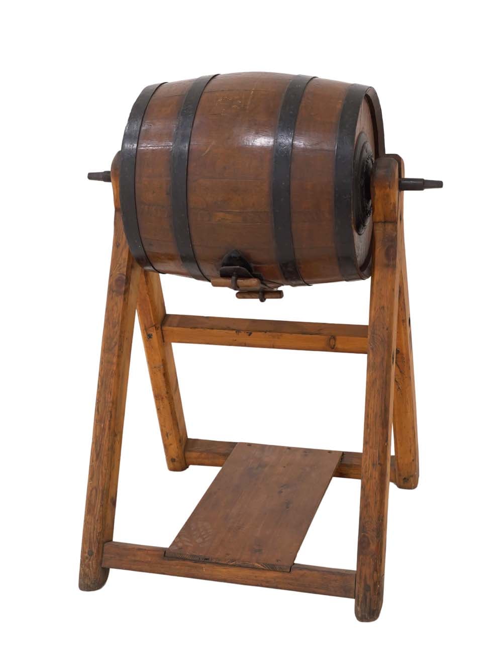 SN16054 _Butter Churn on Stand_event_prop_hire_EPH_Creative_134 copy _optimised