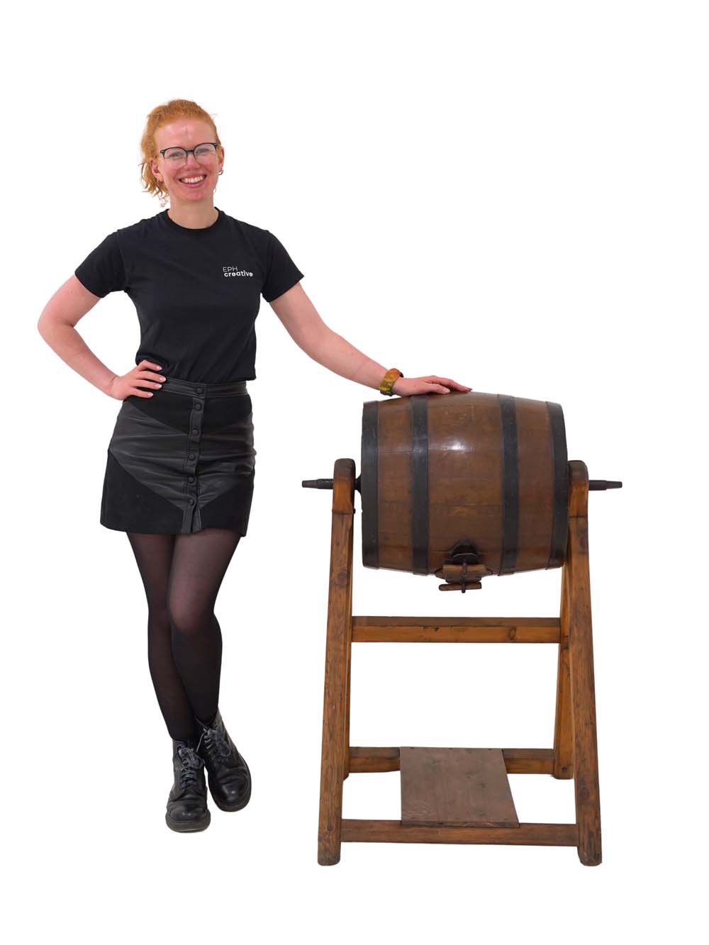 SN16054 _Butter Churn on Stand_event_prop_hire_EPH_Creative_142 copy _optimised