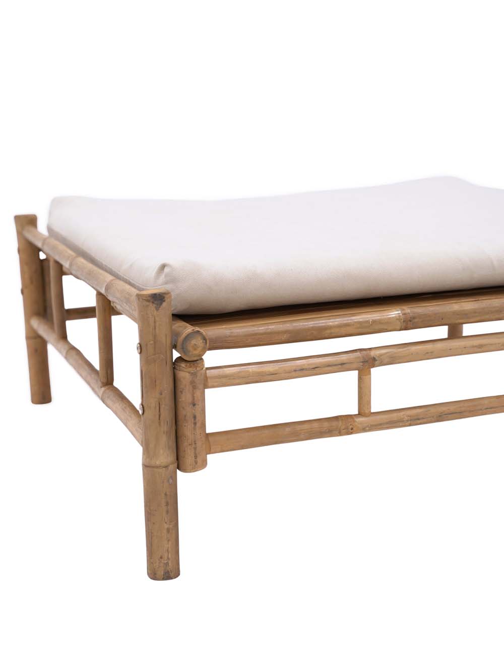 SN16091 _Bamboo Pouffe - Cream_Ivory Cushion_event_prop_hire_EPH_Creative_101 copy 2 _optimised