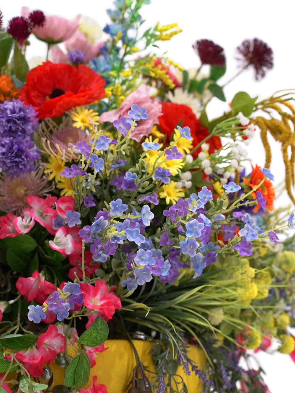 SN16534 _Giant Welly Boots - Yellow - with Floral Display_event_prop_hire_EPH_Creative_014 copy _optimised