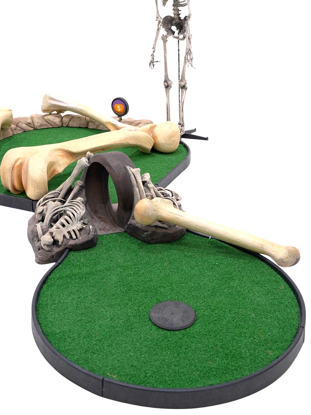 SN7362 _Halloween Golf Course - HOLE E_event_prop_hire_EPH_Creative_278 copy _optimised