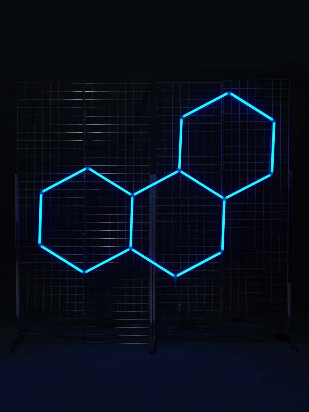 SN12143 _Hexagon Lighting (RGB) - 3 Grid System_event_prop_hire_EPH_Creative_005 copy _optimised