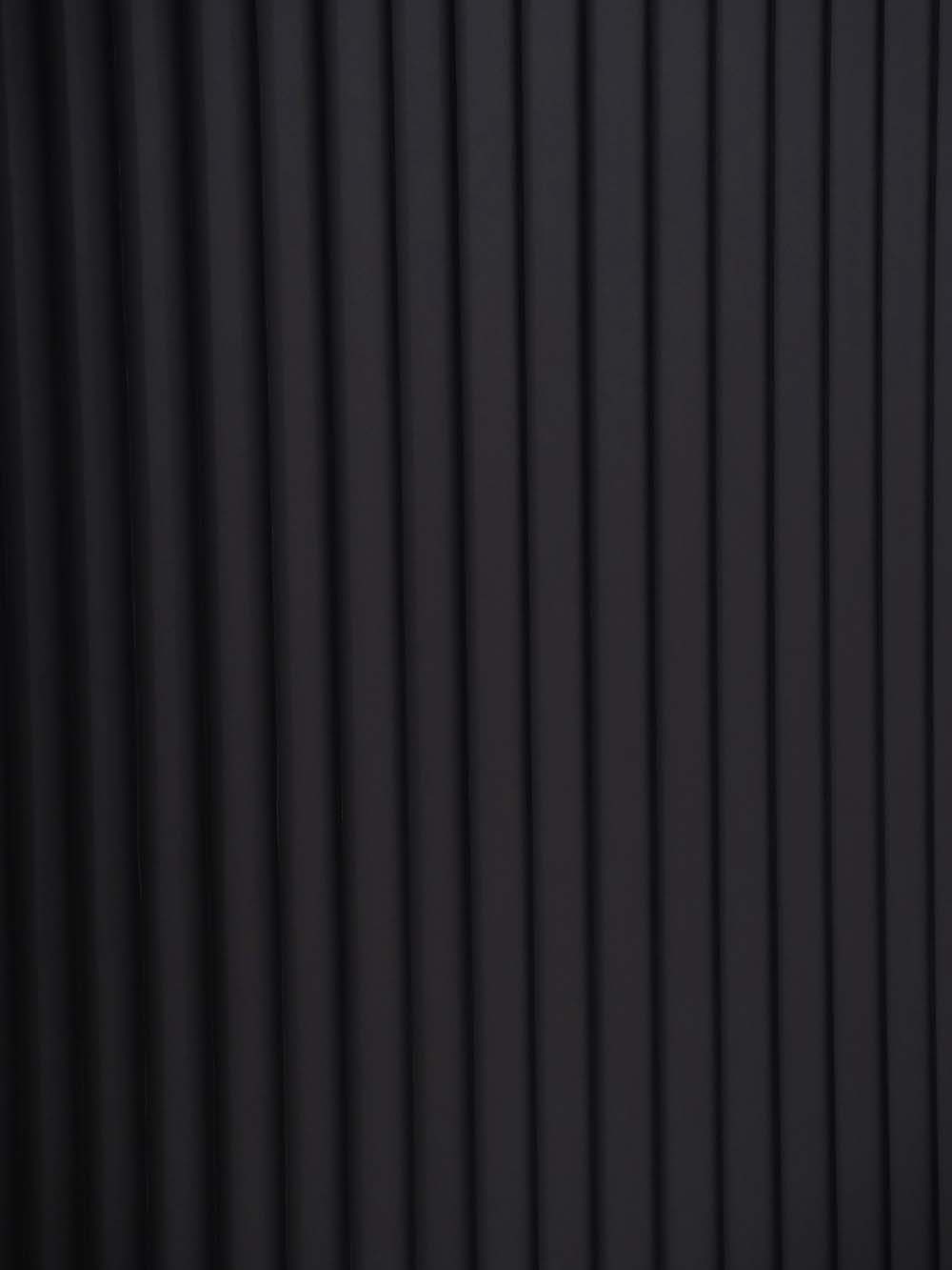 SN13234 _Concertina Paper Wall - 3m x 2.4m - Black_event_prop_hire_EPH_Creative_231 copy _optimised