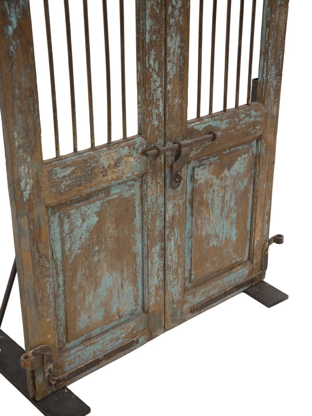 SN16723 _Distressed Freestanding Doors_event_prop_hire_EPH_Creative_093 copy _optimised
