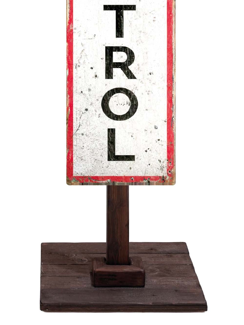 SN17020 _Wooden Signpost - 'Ski Patrol'_event_prop_hire_EPH_Creative_002 _optimised