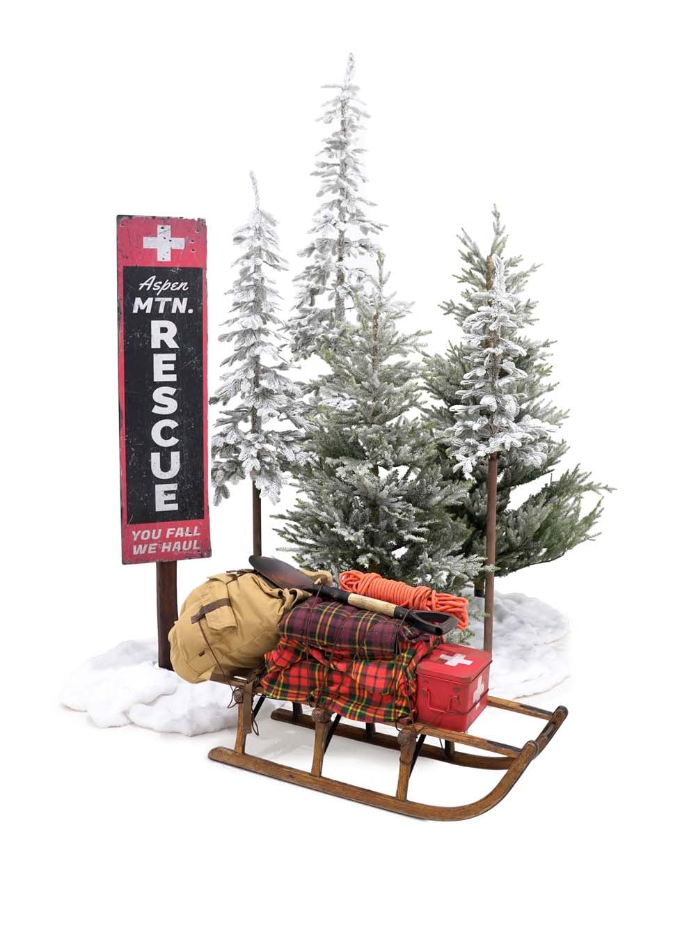 SN16975 _Winter Tree Montage - Alpine Rescue_event_prop_hire_EPH_Creative_257 _optimised