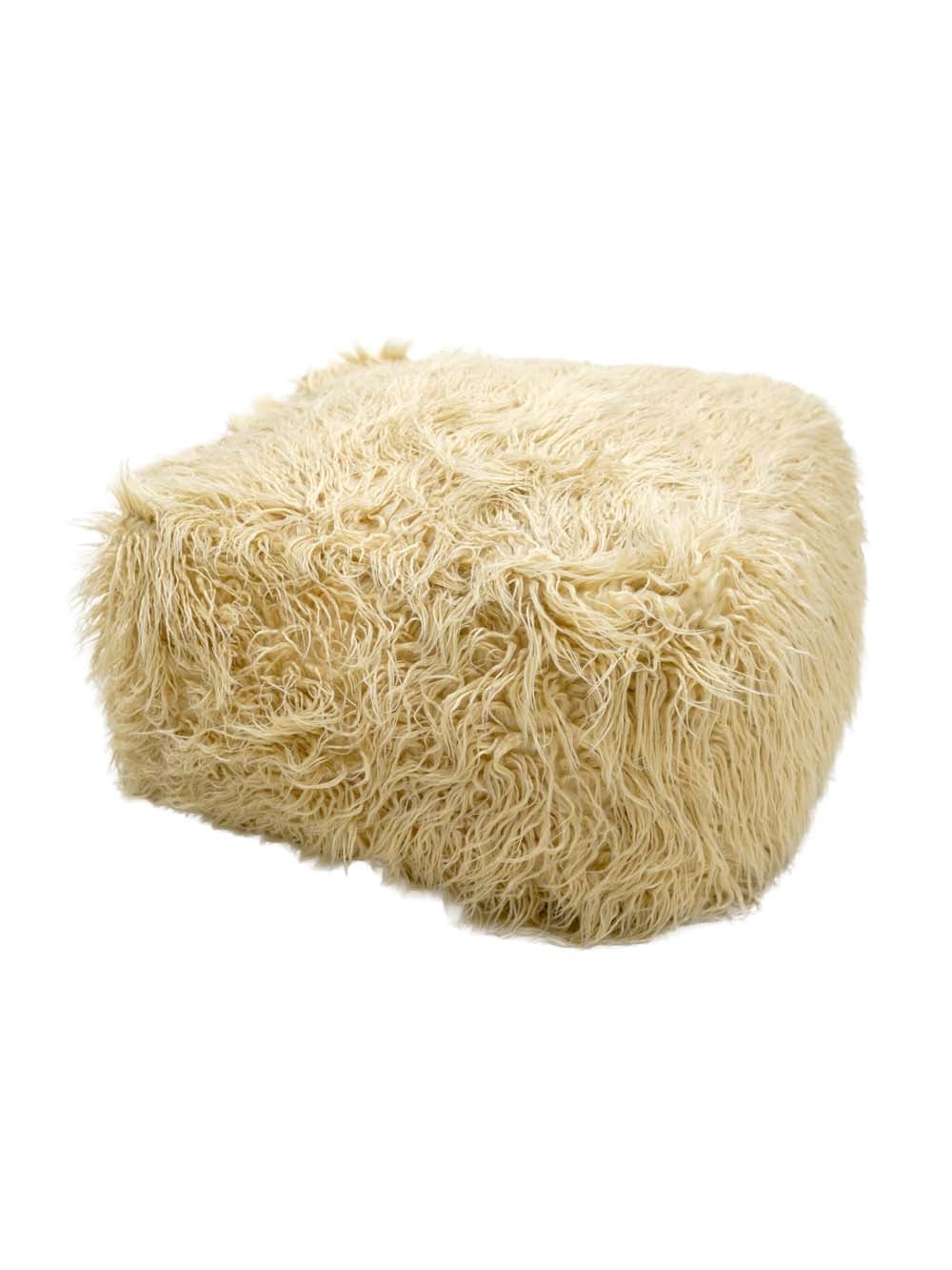 SN17027 _Square Faux Fur Pouffe Beige_event_prop_hire_EPH_Creative_026 _optimised