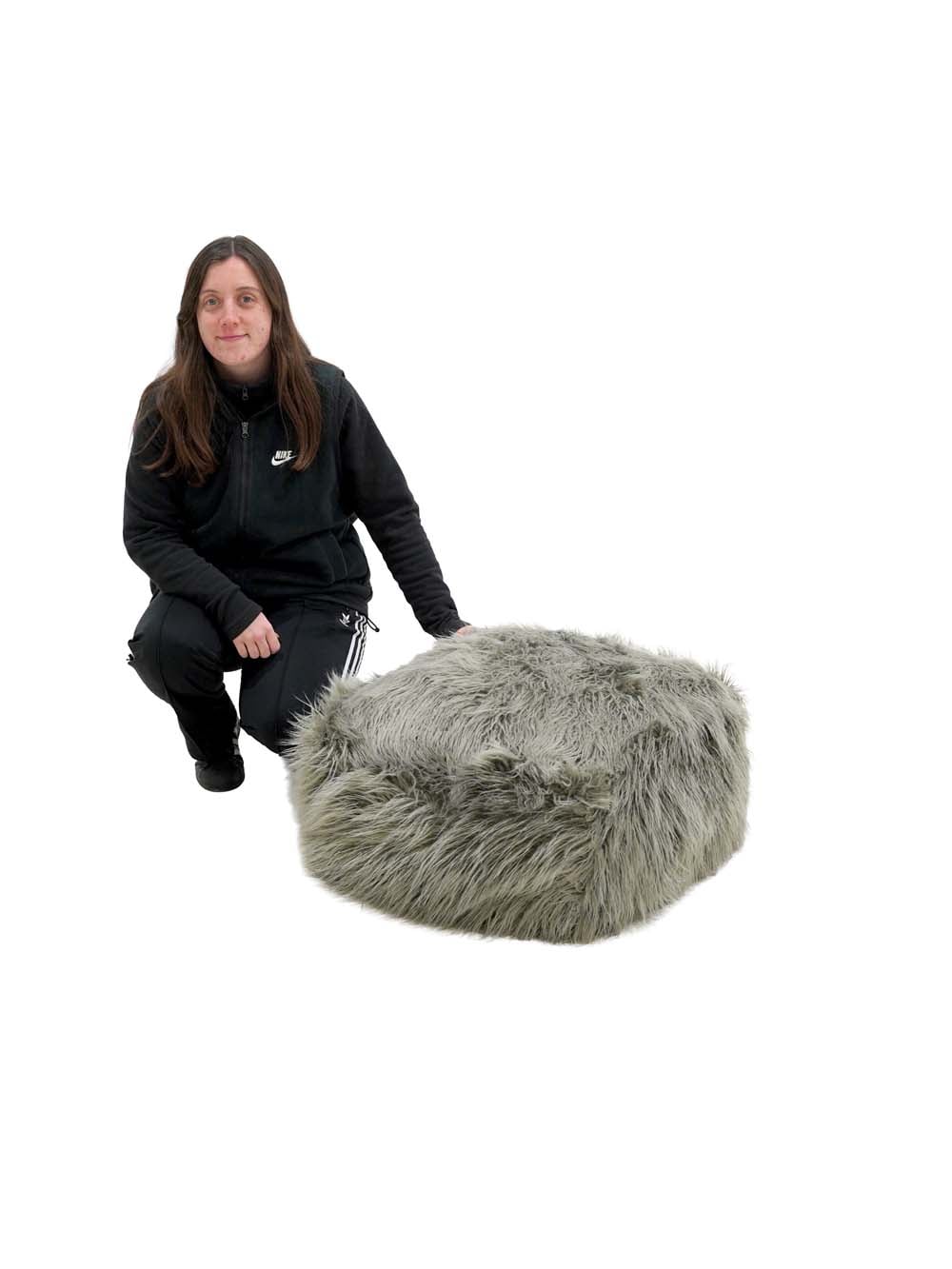 SN17028_Square Faux Fur Pouffe Grey_event_prop_hire_EPH_Creative _optimised