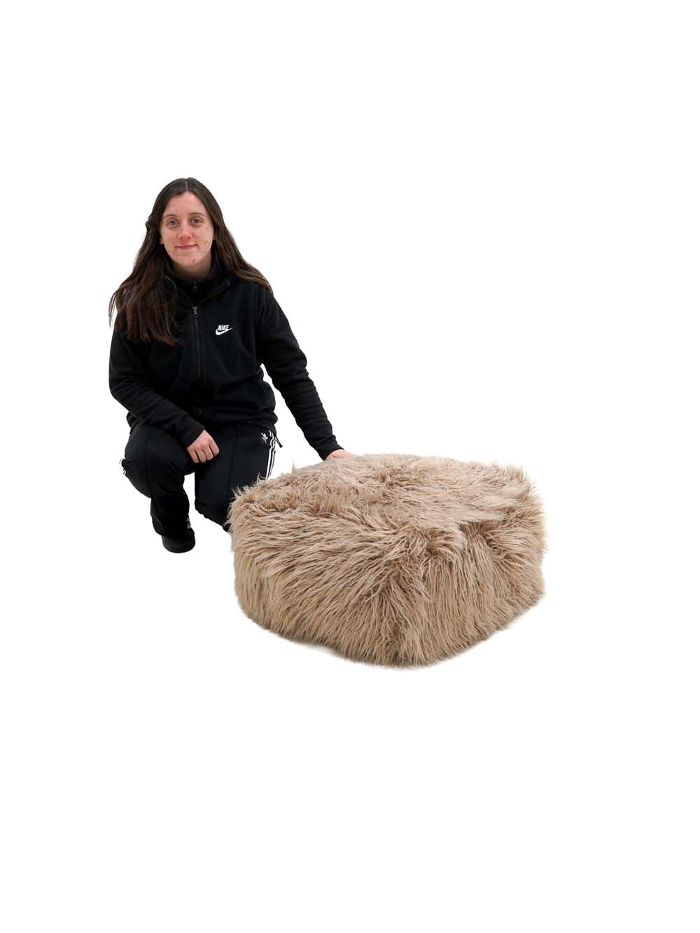 SN17029_Square Faux Fur Pouffe Taupe_event_prop_hire_EPH_Creative _optimised