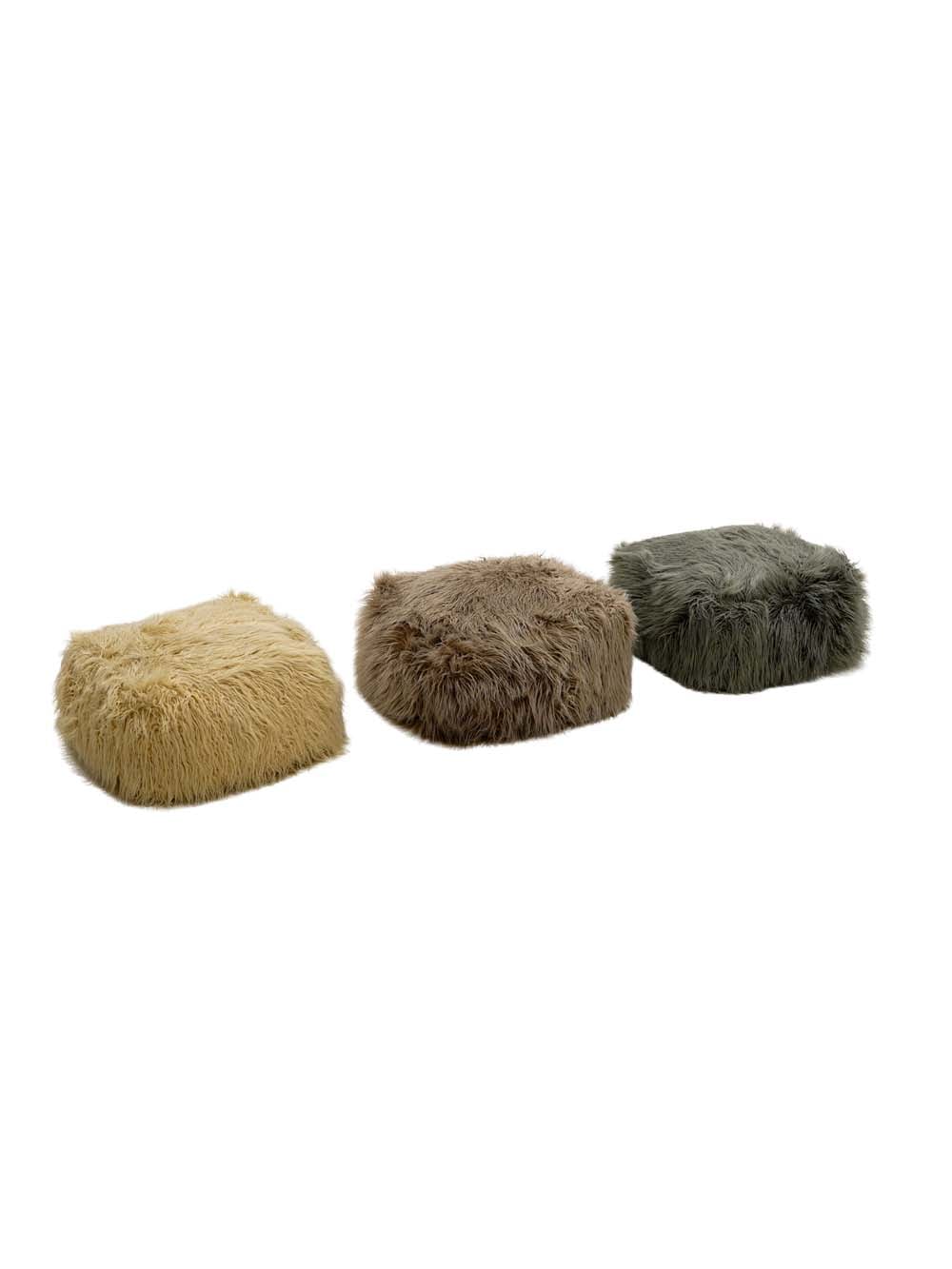 SN17029_Square Faux Fur Pouffe_event_prop_hire_EPH_Creative (3) _optimised