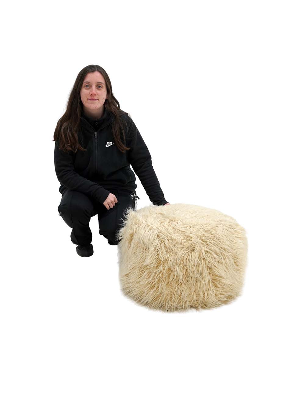 SN17030_Round Faux Fur Pouffe Cream_event_prop_hire_EPH_Creative (2) _optimised