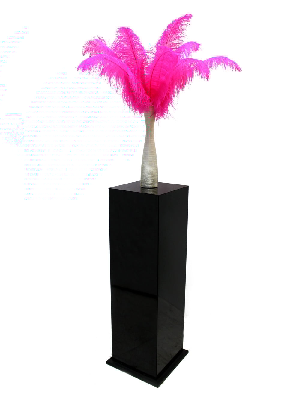 SN2964_Hot Pink Feather Display in Gold Vase_event prop hire_0004IMG_5356 copy_optimised