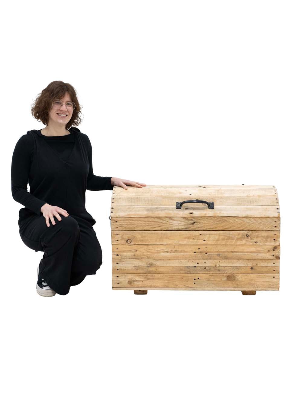 SN16807_Wooden Chest_event_prop_hire_EPH_Creative_311 copy _optimised