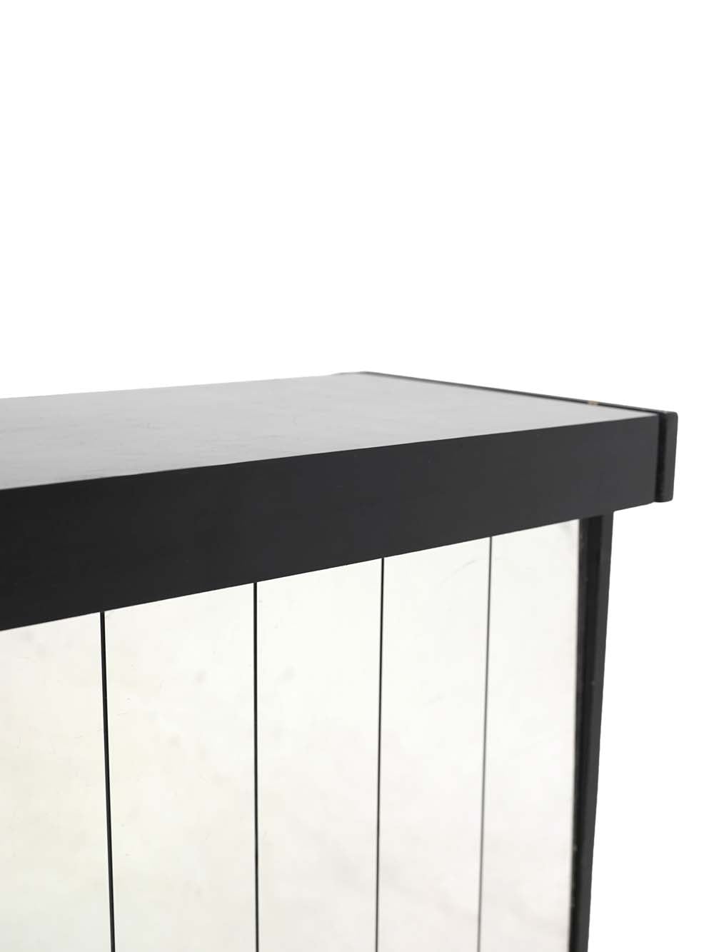 SN17849_Silver Mirrored Bar (6m)_event_prop_hire_EPH_Creative (11) copy _optimised