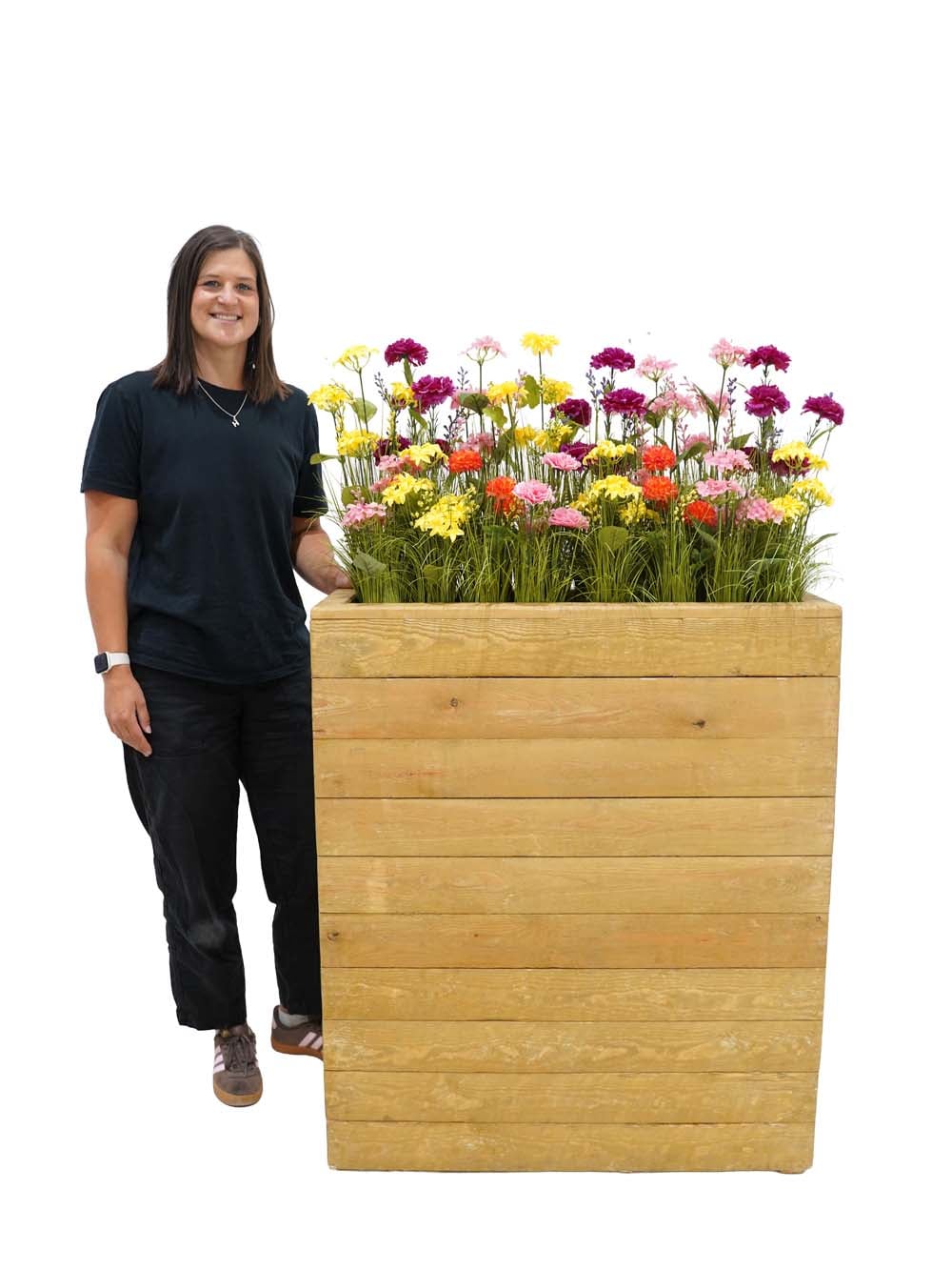 SN17932_Wildflowers in large Wooden Planter - Warm_event_prop_hire_EPH_Creative (1) copy _optimised