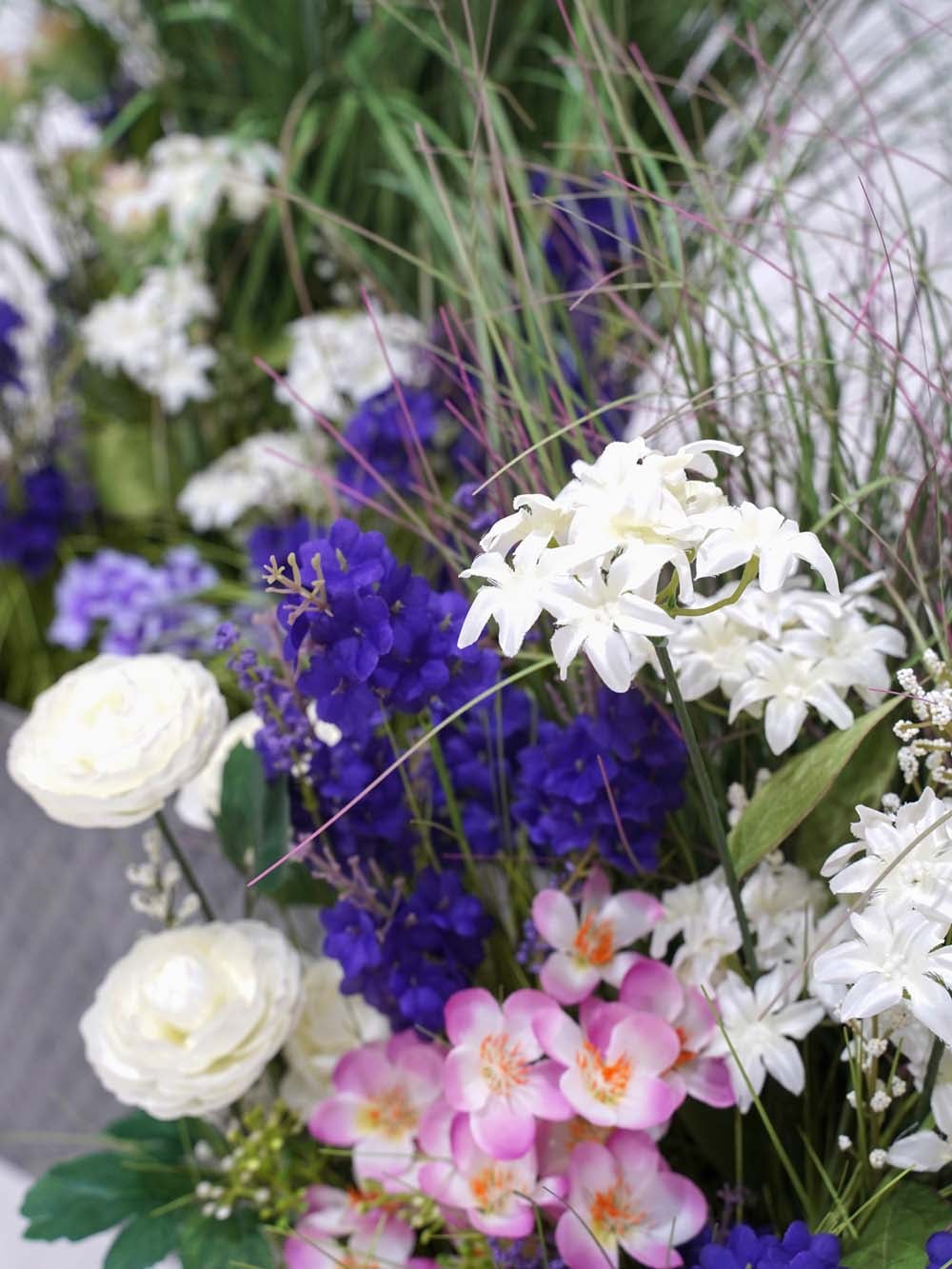 SN17943_Wildflowers in Square Galvanised Planters - Lavender_event_prop_hire_EPH_Creative (8) copy _optimised