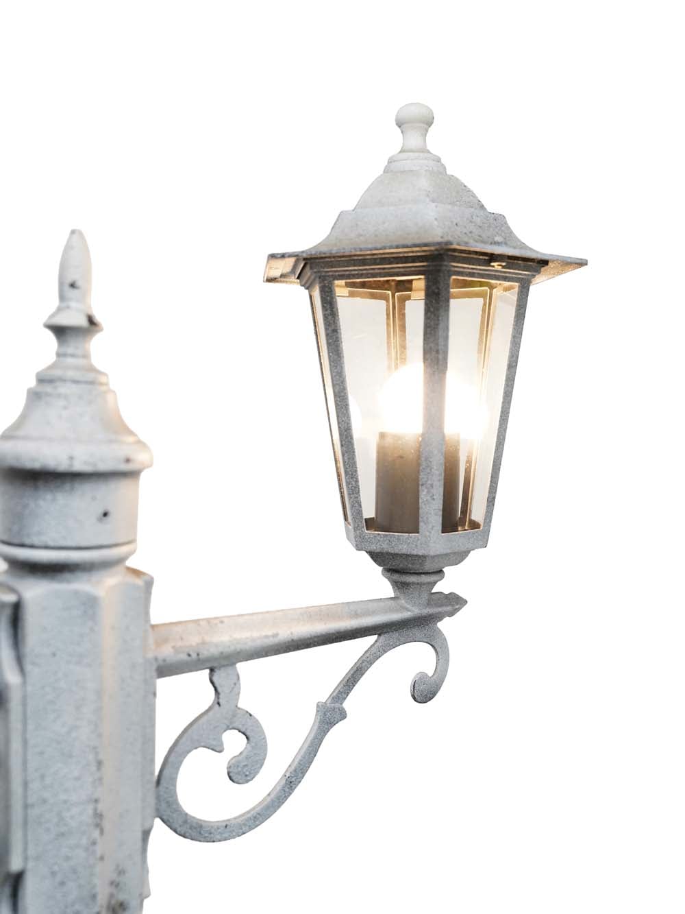 SN4761_Period Snow Street Light - Tall_event_prop_hire_EPH_Creative (8) copy _optimised